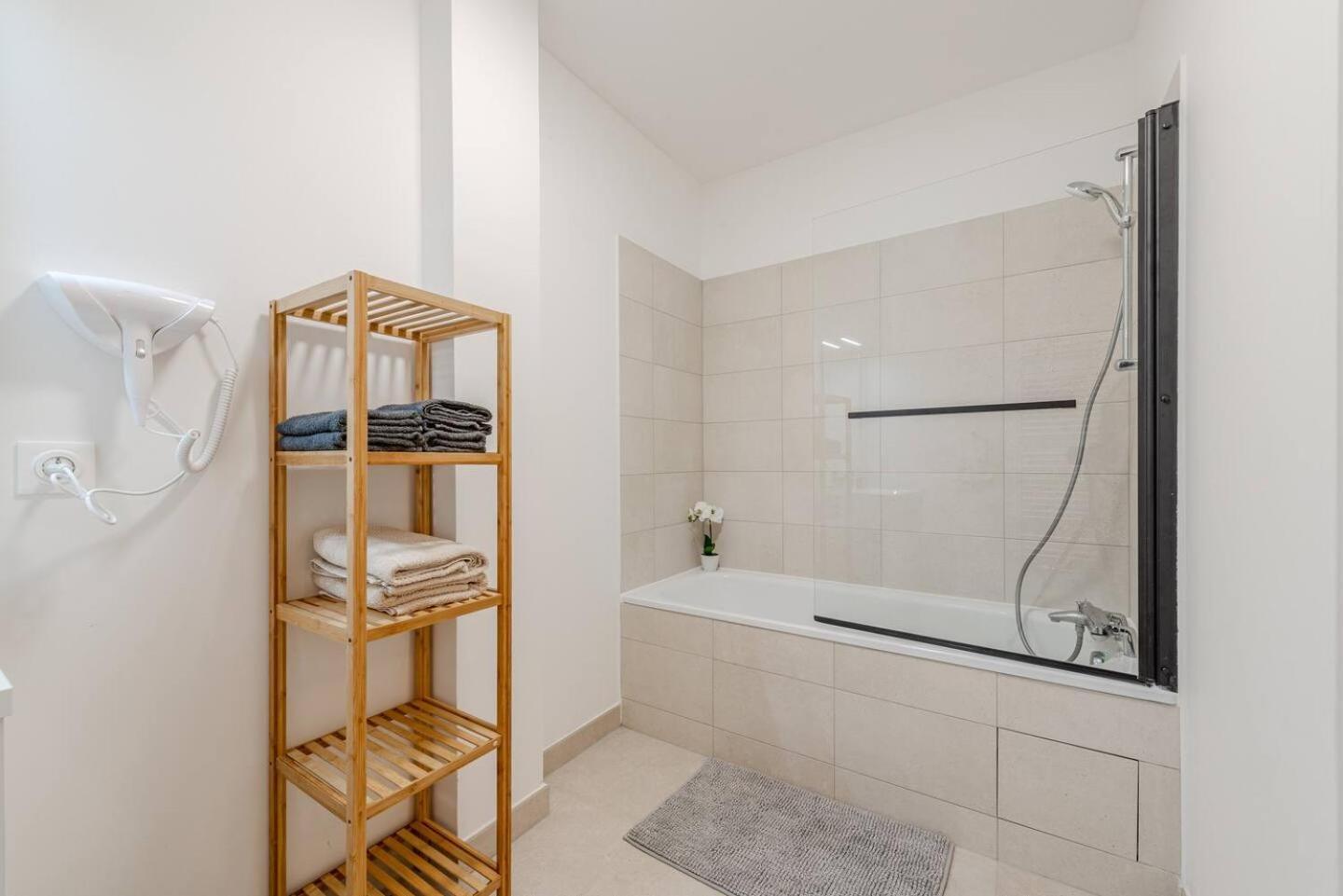Cosy Apartment - Parking, Garden,10Mn From Disneyland! 몽테브랭 외부 사진